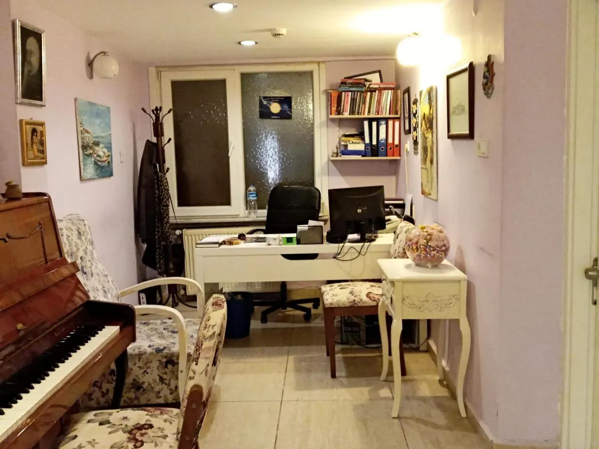 Apartment Yesim Suit Apart 1E Istanbul
