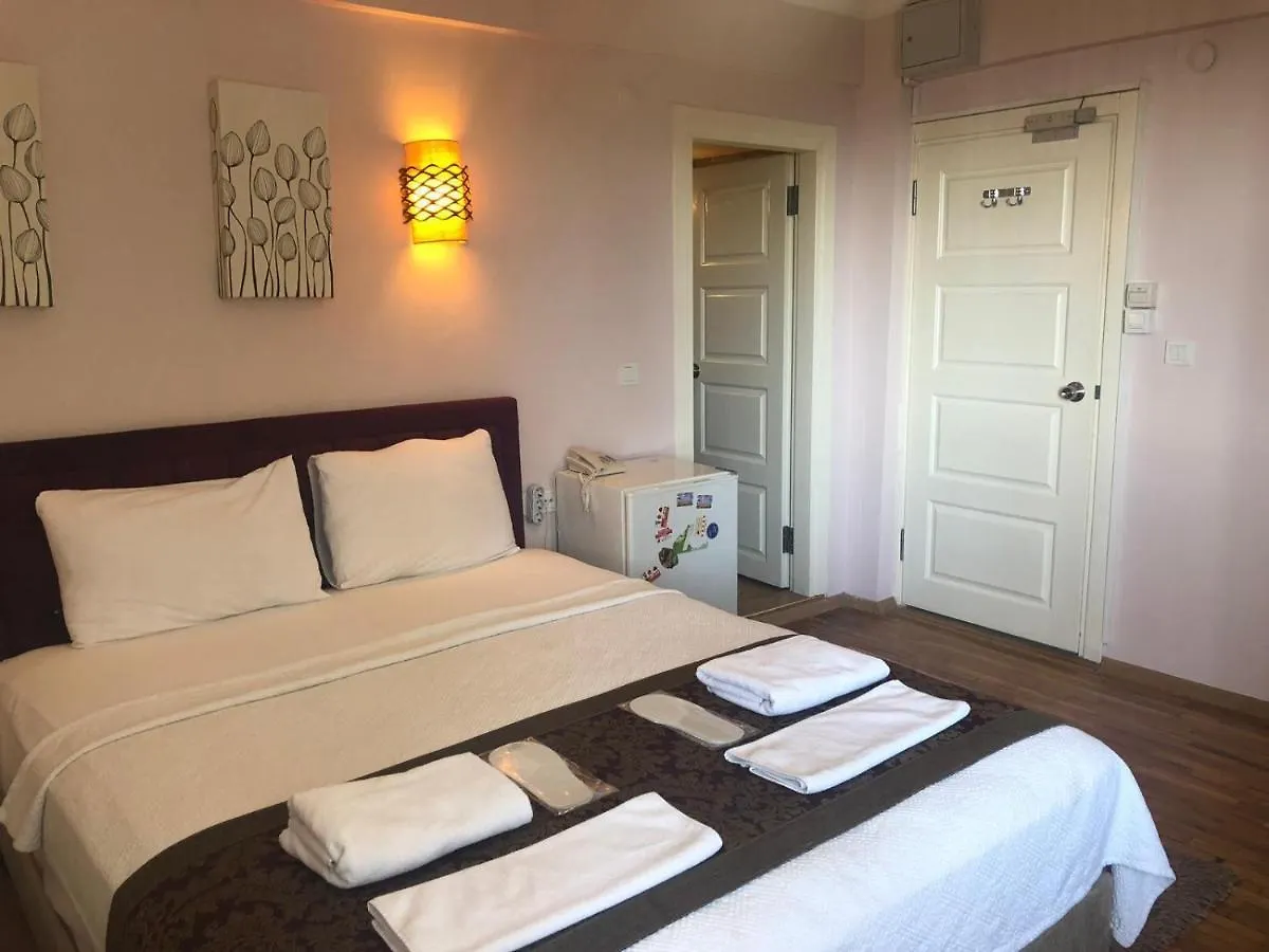 Yesim Suit Apart 1E Istanbul